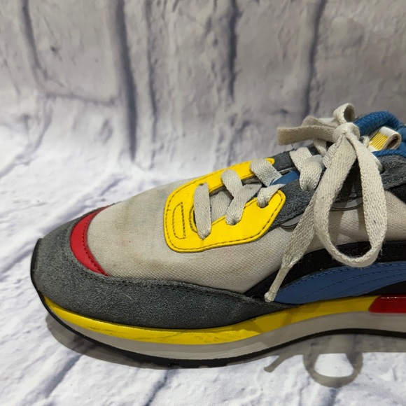 Puma Sneakers with Yellow, Blue, and Red Highlights - Picture 4 of 7